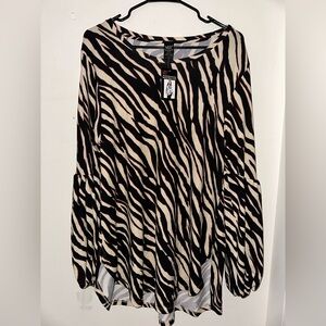 Lildy Printed Round Hem‎ Bishop Sleeve Tunic Sz L-XL NWT